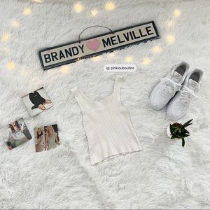 brandy melville
RINA TANK